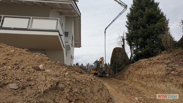 mit diesem Gerät wird Beton eingefüllt